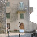 Pontito – miasto zabarykadowanych drzwi