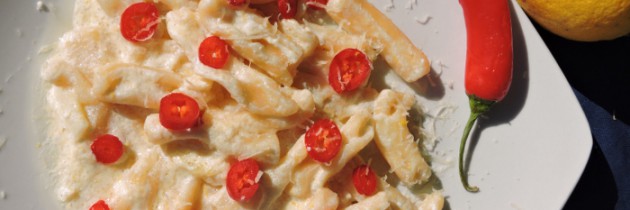 Viva la pasta! cz.47, Strascinati w sosie kwaśno – pikantnym