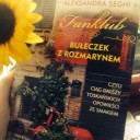 Słoneczniki w tle i Fanklub bułeczek z rozmarynem