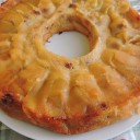 Ciasto wegańskie z podsuszonymi winogronami i jabłkami