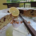 Ciasto z jogurtu cytrynowego z żurawiną i rodzynkami