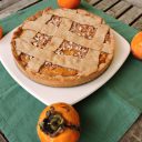 Tarta razowa z kaki (kakami) i migdałami