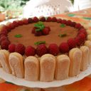 Tort tiramisu’ z malinami