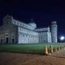 Sierpniowy Plac Cudów wieczorową porą