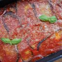 Parmigiana na niesmażonych bakłażanach