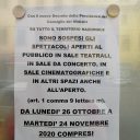 Pół lockdown i kwiaty z plastiku w rurach