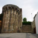 Placyk Spotkań i rower w wieży