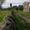 Jesień i droga krzyżowa przy klasztorze Giaccherino