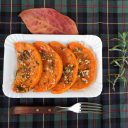 Pieczona dynia z rozmarynem i czosnkiem