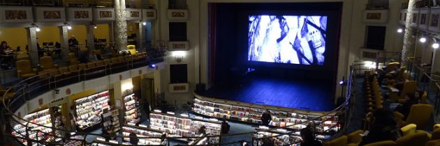 Księgarnia kino Giunti Odeon we Florencji
