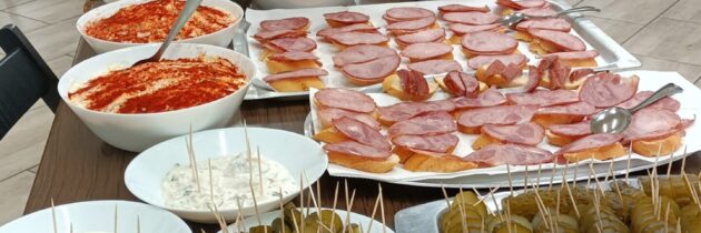 Polska kolacja dla „pułku wojska”