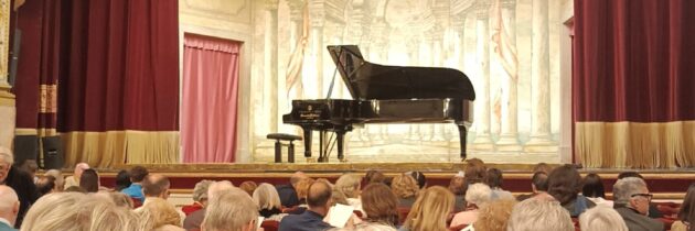 Koncert pianistyczny Jana Lisieckiego we Florencji