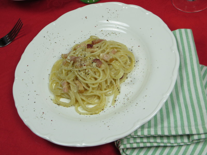 spaghetti_alla_carbonara_moja_toskania