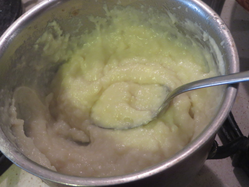 Moj sos beszamelowy przyrzadzilam z mleka sojowego :) Wyszedl slodziutki :)