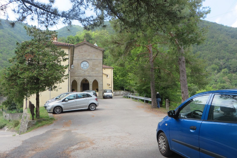 parking_sambuca_castello_moja_toskania